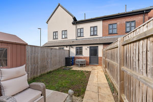 Photo 30- click for photo gallery